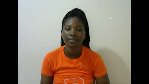 Snapshot of hot_lonnah chatting on 02-21-25, 06:37 LONNAH online show from 02-21-25, 06:37