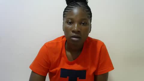 Snapshot of hot_lonnah chatting on 03-07-25, 06:33 LONNAH online show from 03-07-25, 06:33