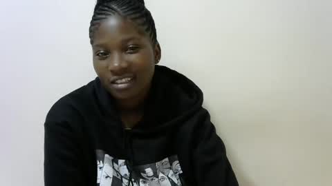 Snapshot of hot_lonnah chatting on 03-10-25, 07:07 LONNAH online show from 03-10-25, 07:07