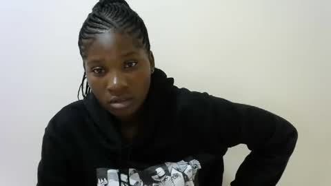 Snapshot of hot_lonnah chatting on 03-11-25, 06:53 LONNAH online show from 03-11-25, 06:53