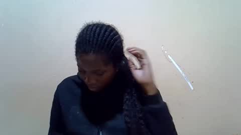 Snapshot of hot_lonnah chatting on 09-09-25, 08:41 LONNAH online show from 09-09-25, 08:41