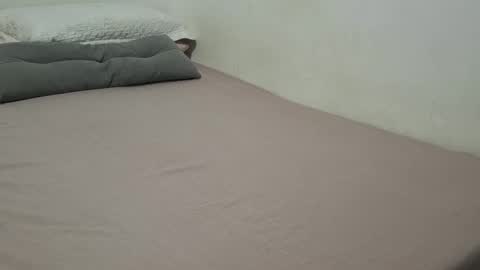 Hot Couple Brazil online show from 06-01-26, 03:52