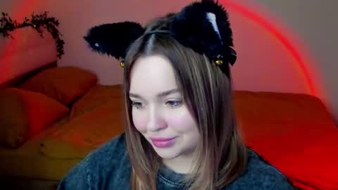 Snapshot of hot_moon_666 chatting on 06-13-26, 05:00 Moon online show from 06-13-26, 05:00