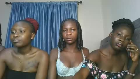 Hot petite online show from 12-20-25, 10:33