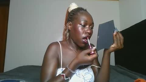 Hot petite online show from 03-25-26, 05:46