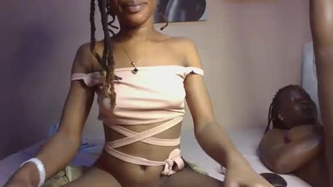 hot petite100 online show from 10-09-25, 09:02