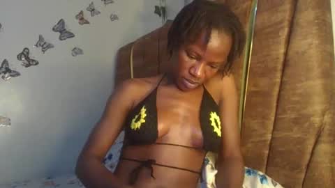hot petite100 online show from 04-29-26, 09:21