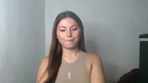 Nikki  online show from 04-01-26, 09:43