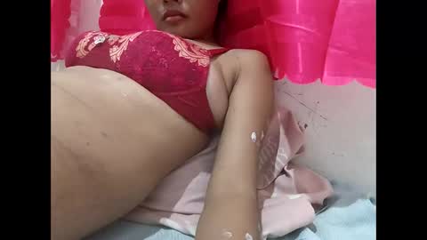 Snapshot of hot_quin11 chatting on 12-23-24, 10:10 hot_quin11 online show from 12-23-24, 10:10