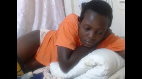 RAYLAH online show from 02-27-26, 02:33