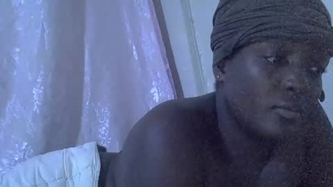 RAYLAH online show from 04-14-26, 05:52