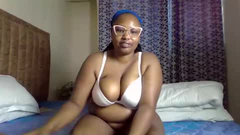Snapshot of hot_sexxy_babe chatting on 03-02-26, 08:21 Mercy online show from 03-02-26, 08:21