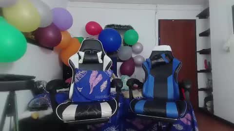 Snapshot of hot_sexy_bunny chatting on 12-30-24, 05:34 hot sexy bunny online show from 12-30-24, 05:34