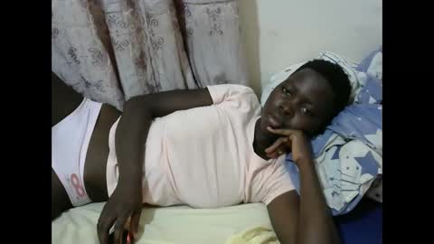 Snapshot of hot_shawrry chatting on 03-06-25, 11:03 hot_shawrry online show from 03-06-25, 11:03