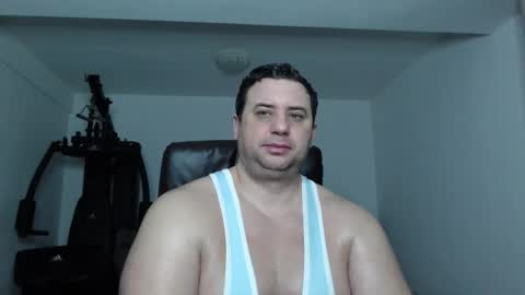 Snapshot of hot_stefano1 chatting on 02-01-26, 04:55 Stefano.. online show from 02-01-26, 04:55