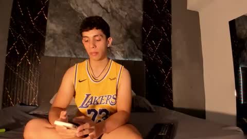 Hot Summer Boy online show from 01-31-26, 09:24