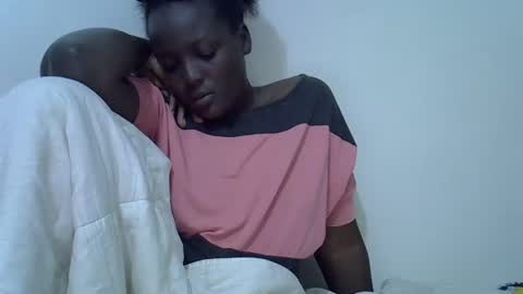 Snapshot of hot_zelinda chatting on 06-18-26, 02:56 hot_zelinda online show from 06-18-26, 02:56