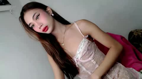 hotasian2345 online show from 01-12-26, 11:43