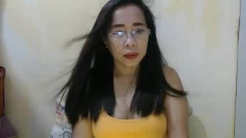 Snapshot of hotasianyue69 chatting on 06-30-26, 04:19 hotasianyue69 online show from 06-30-26, 04:19