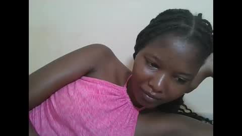 Snapshot of hotbabbee chatting on 04-19-26, 04:45 love online show from 04-19-26, 04:45