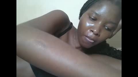 Snapshot of hotbabbee chatting on 04-20-26, 01:14 love online show from 04-20-26, 01:14
