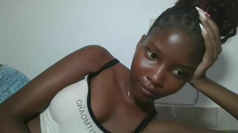 Snapshot of hotbabbee chatting on 07-04-26, 11:11 love online show from 07-04-26, 11:11