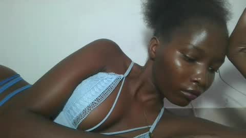 Snapshot of hotbabbee chatting on 07-17-26, 05:51 love online show from 07-17-26, 05:51