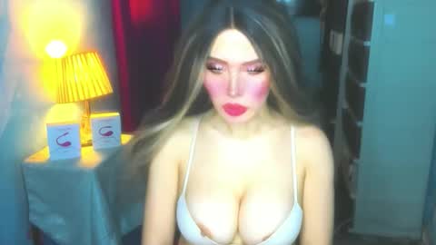 T A N Y A online show from 02-18-26, 02:40