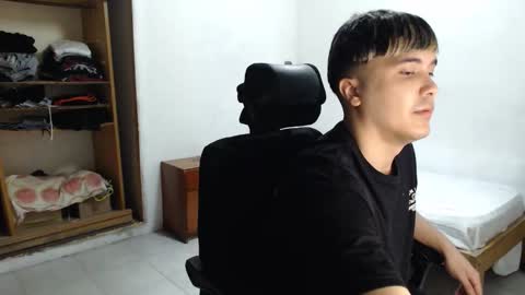 hotbaby6900 online show from 12-17-25, 12:11