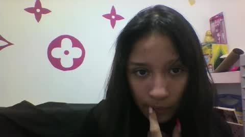 Snapshot of hotbardaddy chatting on 06-01-26, 07:43 daddybarbie. online show from 06-01-26, 07:43