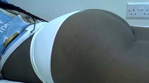 hotberry_7 online show from 02-19-26, 06:59