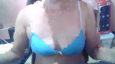 hotbetty_45 online show from 03-02-25, 05:23