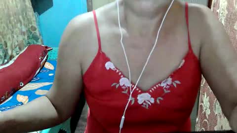 Snapshot of hotbetty_45 chatting on 04-19-26, 02:00 hotbetty_45 online show from 04-19-26, 02:00