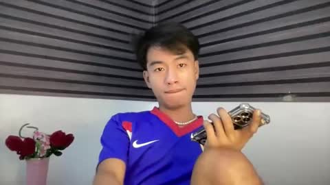 hotboy_marc online show from 04-29-26, 12:05