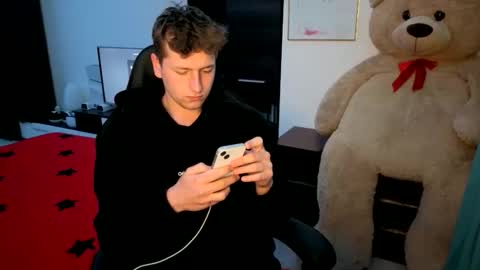 Snapshot of hotboyshorny chatting on 04-29-26, 07:12 Hotboyshorny online show from 04-29-26, 07:12