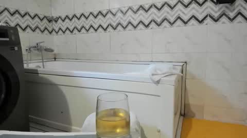 hotboyvicky online show from 04-19-26, 12:48