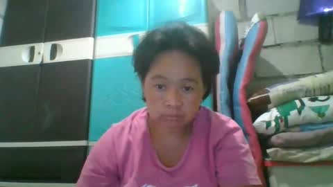 Snapshot of hotchicks4uxx chatting on 12-17-25, 05:02 hotchicks4uxx online show from 12-17-25, 05:02