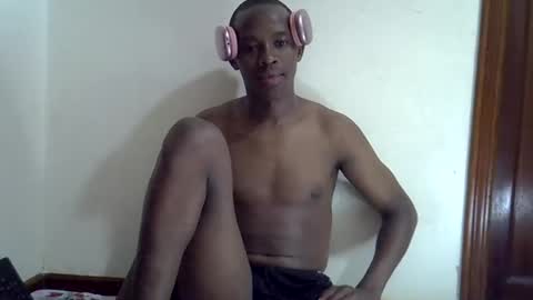 hotcum256 online show from 04-11-26, 08:46