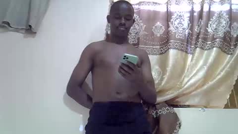 hotcum256 online show from 05-20-26, 07:36