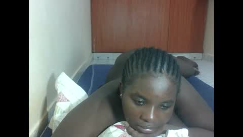 Snapshot of hotebbbyy chatting on 04-21-26, 06:55 EBBY online show from 04-21-26, 06:55