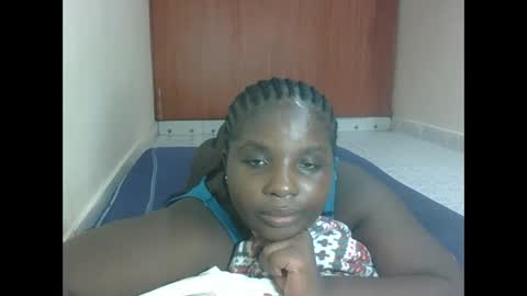 Snapshot of hotebbbyy chatting on 04-22-26, 05:47 EBBY online show from 04-22-26, 05:47