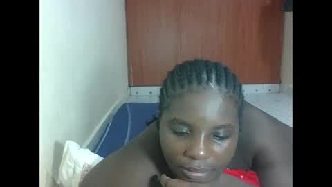 Snapshot of hotebbbyy chatting on 04-28-26, 06:35 EBBY online show from 04-28-26, 06:35