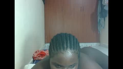 Snapshot of hotebbbyy chatting on 05-05-26, 08:17 EBBY online show from 05-05-26, 08:17