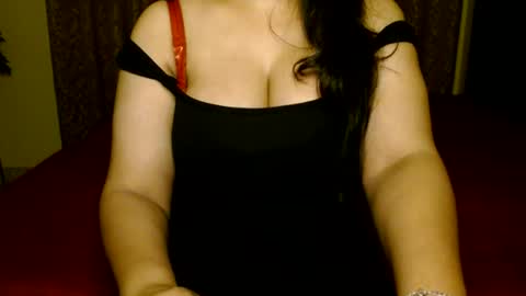 Snapshot of hoteliza6 chatting on 06-20-26, 09:17 Eliza i dont show face in any show online show from 06-20-26, 09:17