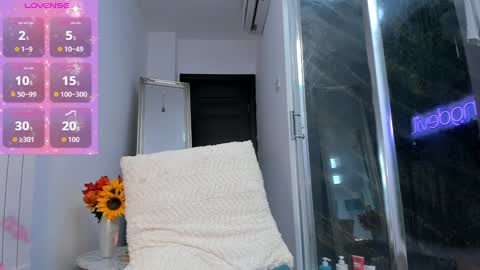 hotfallingdevil online show from 10-03-25, 11:18