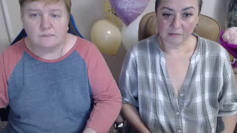 Snapshot of hotfiremommy chatting on 10-16-25, 07:04 LimonkaFire online show from 10-16-25, 07:04