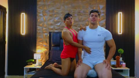 Snapshot of hotfuckers4uu chatting on 02-05-25, 02:48 felipe marcello online show from 02-05-25, 02:48