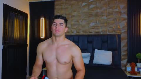 Snapshot of hotfuckers4uu chatting on 02-06-25, 11:04 felipe marcello online show from 02-06-25, 11:04