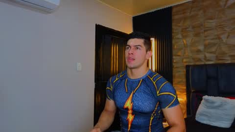 Snapshot of hotfuckers4uu chatting on 02-13-25, 10:54 felipe marcello online show from 02-13-25, 10:54