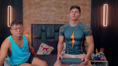 Snapshot of hotfuckers4uu chatting on 11-19-25, 03:23 felipe marcello online show from 11-19-25, 03:23